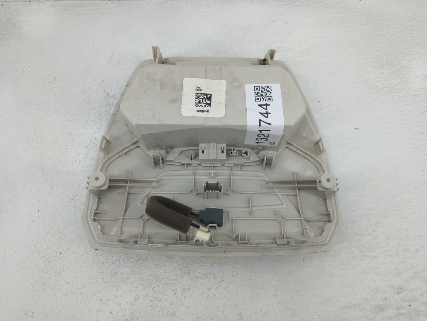 2014 Ford Escape Overhead Roof Console - Oemusedautoparts1.com