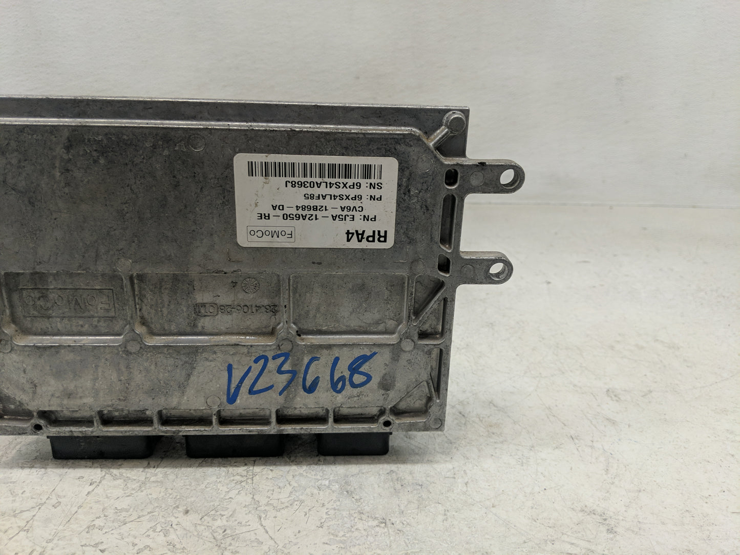 2014-2016 Ford Escape PCM Engine Control Computer ECU ECM PCU OEM P/N:EJ5A-12A650-RE Fits Fits 2014 2015 2016 OEM Used Auto 