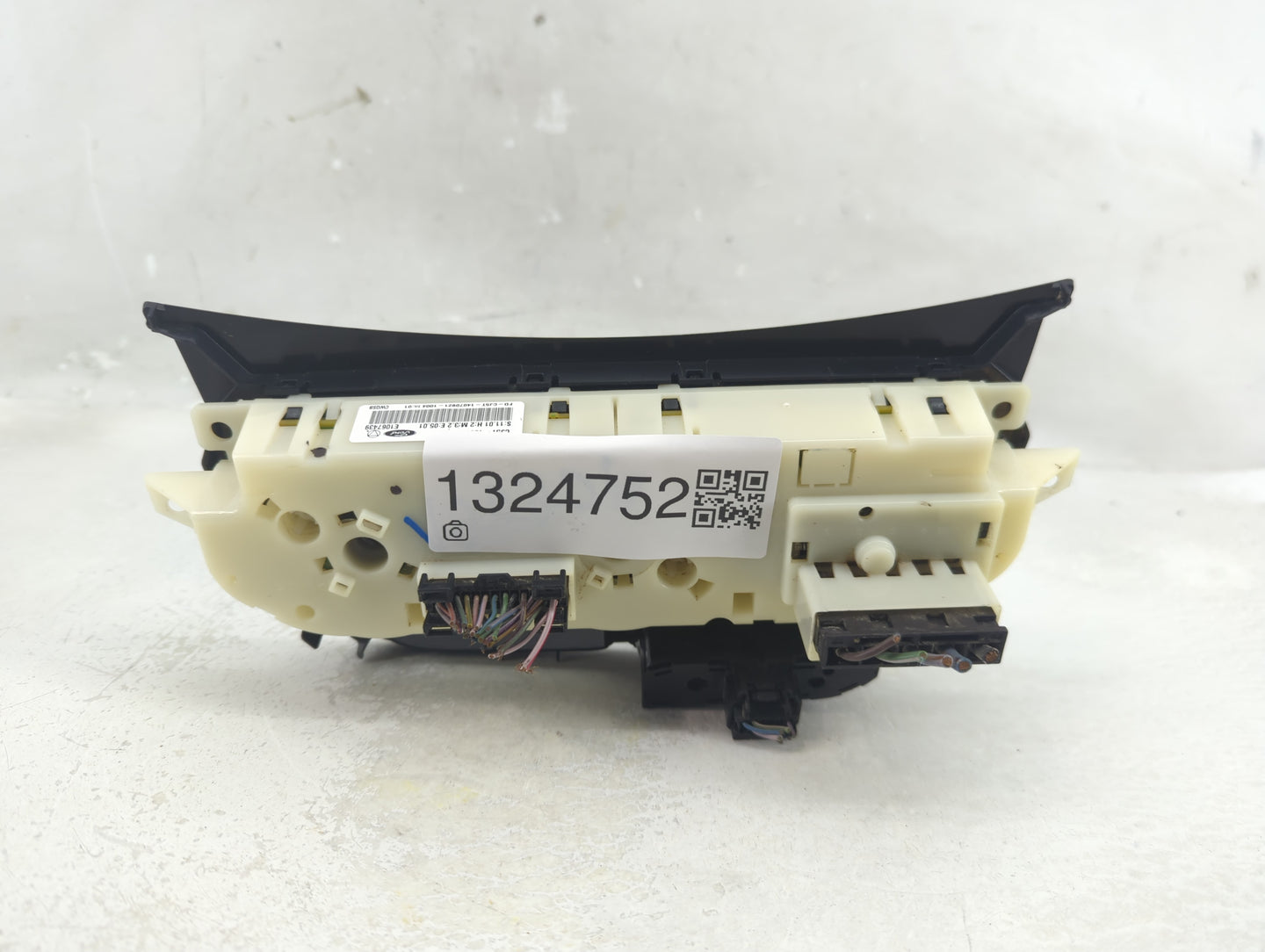2013-2016 Ford Escape Climate Control Module Temperature AC/Heater Replacement P/N:CJ5T-19980-CK Fits Fits 2013 2014 2015 20