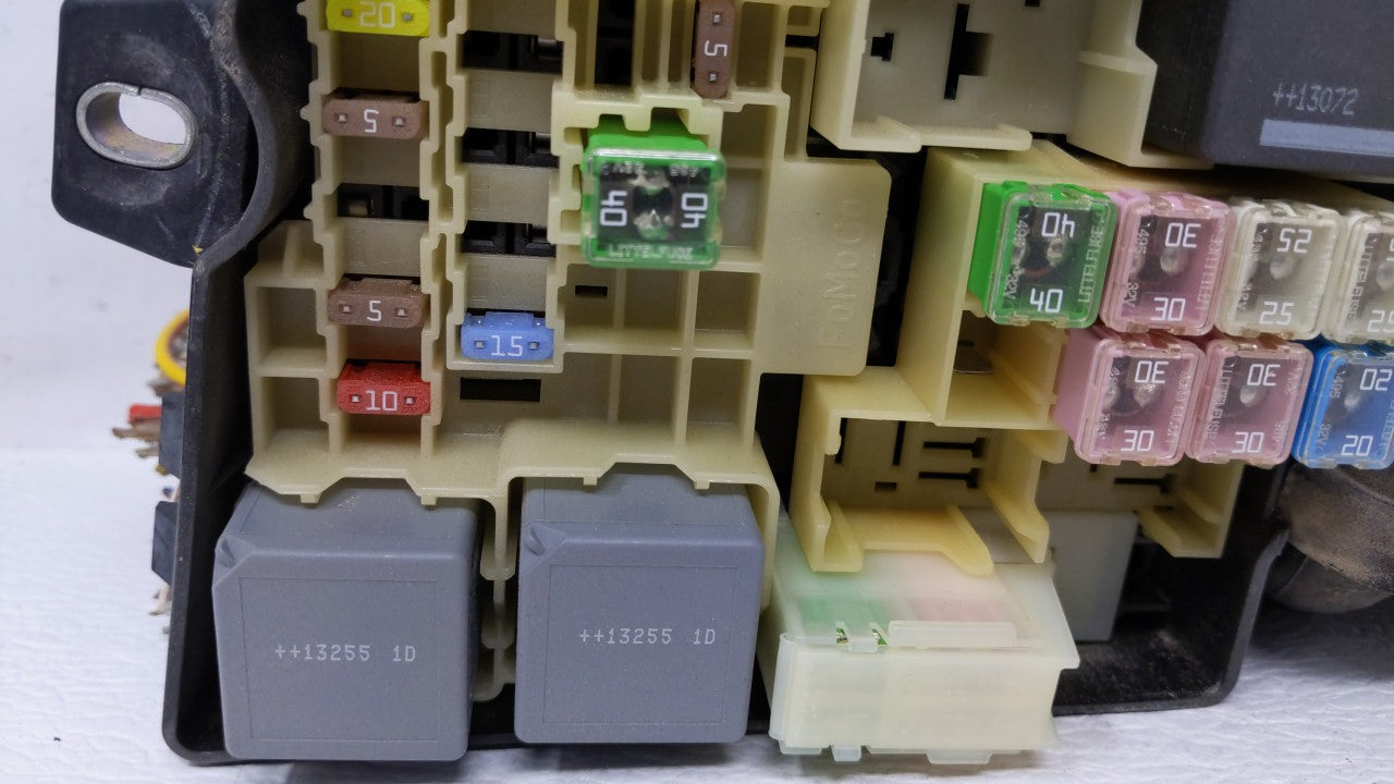 2013-2016 Ford Escape Fusebox Fuse Box Panel Relay Module P/N:AV6T-14A142-AB AVGT-14A076-AB Fits Fits 2013 2014 2015 2016 OE