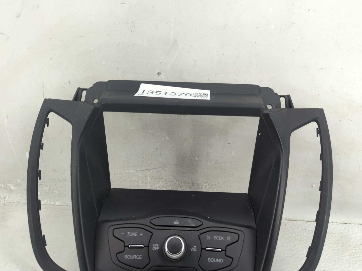 2013-2016 Ford Escape Radio Control Panel - Oemusedautoparts1.com