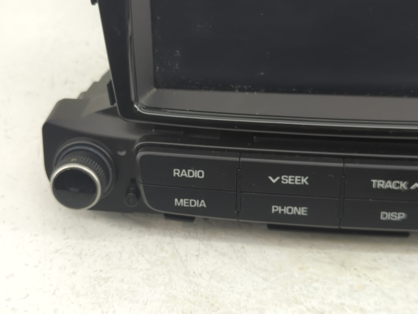 2013-2015 Ford Escape Radio AM FM Cd Player Receiver Replacement P/N:96160-J0000URD Fits Fits 2013 2014 2015 OEM Used Auto P