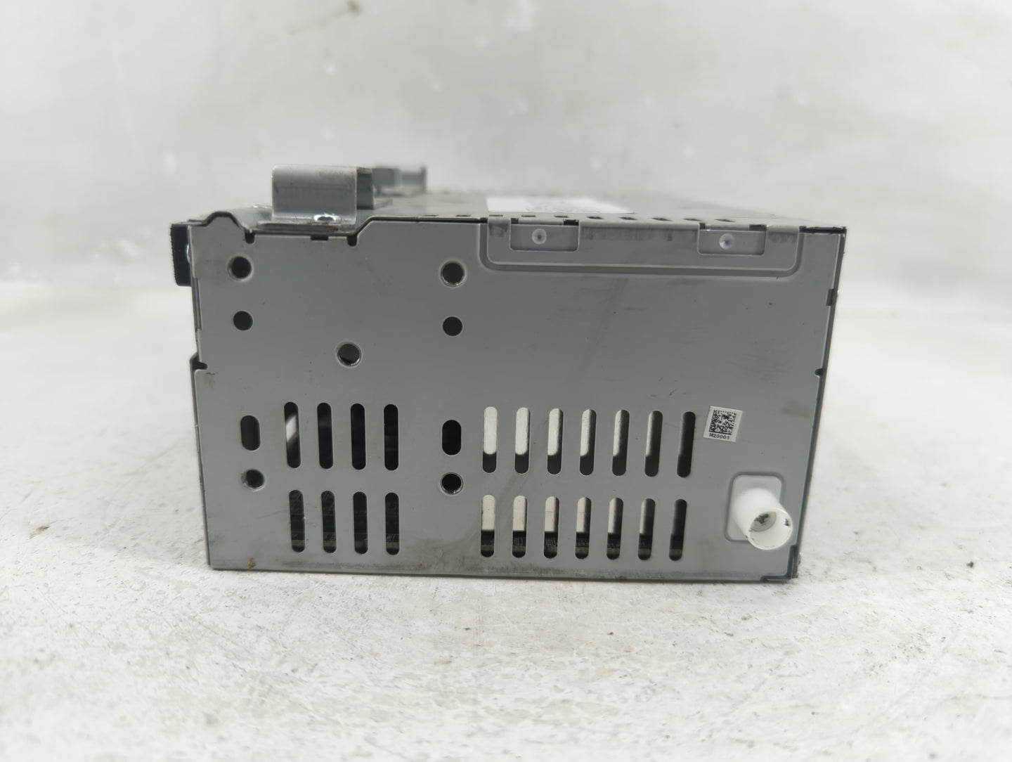 2013-2015 Ford Escape Radio AM FM Cd Player Receiver Replacement P/N:CJ5T-19C107-AH Fits Fits 2013 2014 2015 OEM Used Auto P