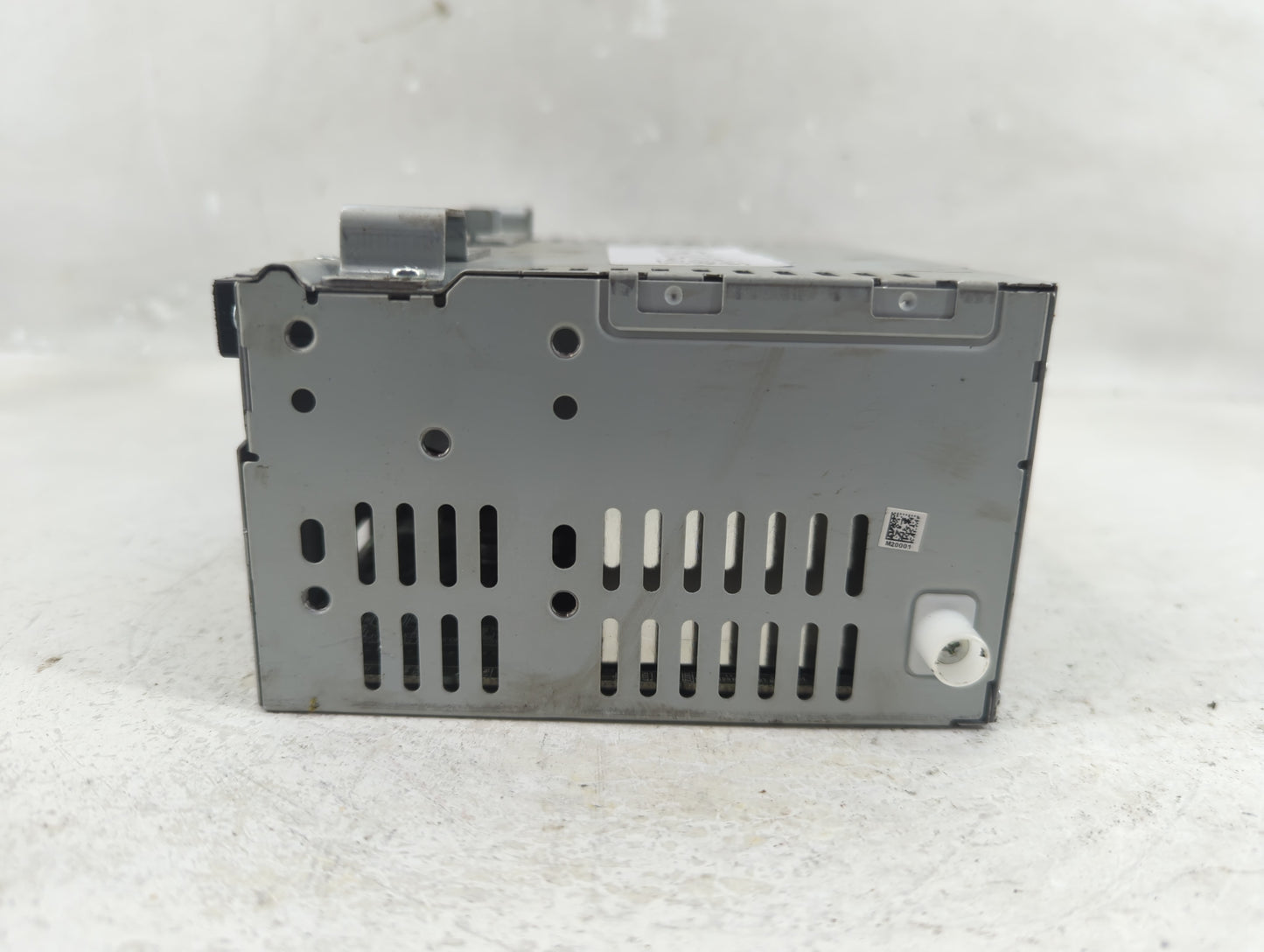 2013-2015 Ford Escape Radio AM FM Cd Player Receiver Replacement P/N:CJ5T-19C107-AH Fits Fits 2013 2014 2015 OEM Used Auto P