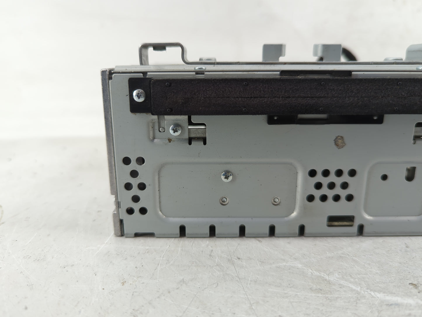2013-2015 Ford Escape Radio AM FM Cd Player Receiver Replacement P/N:CJ5T-19C107-BH Fits Fits 2013 2014 2015 OEM Used Auto P