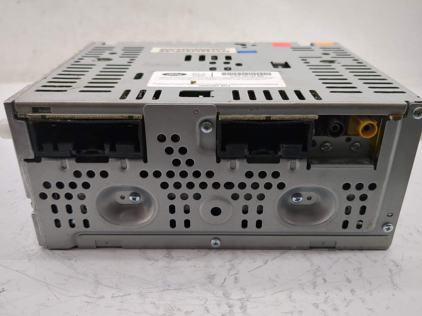 2013-2015 Ford Escape Radio AM FM Cd Player Receiver Replacement P/N:CJ5T-19C107-BH Fits Fits 2013 2014 2015 OEM Used Auto P