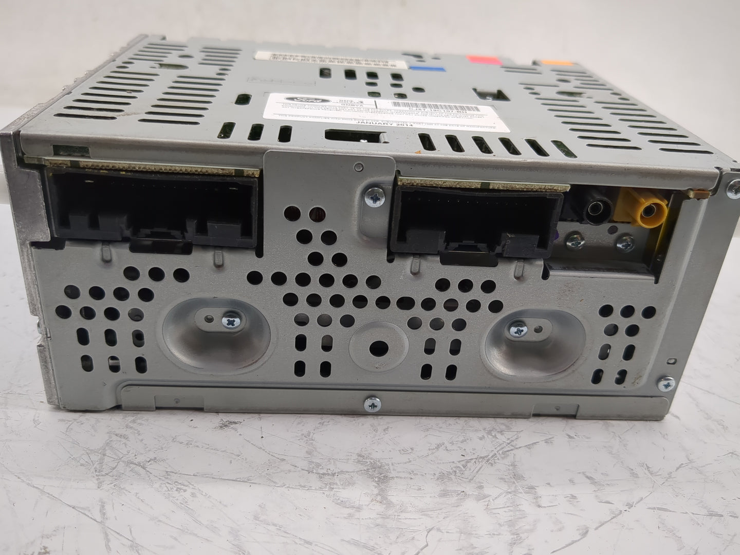 2013-2015 Ford Escape Radio AM FM Cd Player Receiver Replacement P/N:CJ5T-19C107-BH Fits Fits 2013 2014 2015 OEM Used Auto P