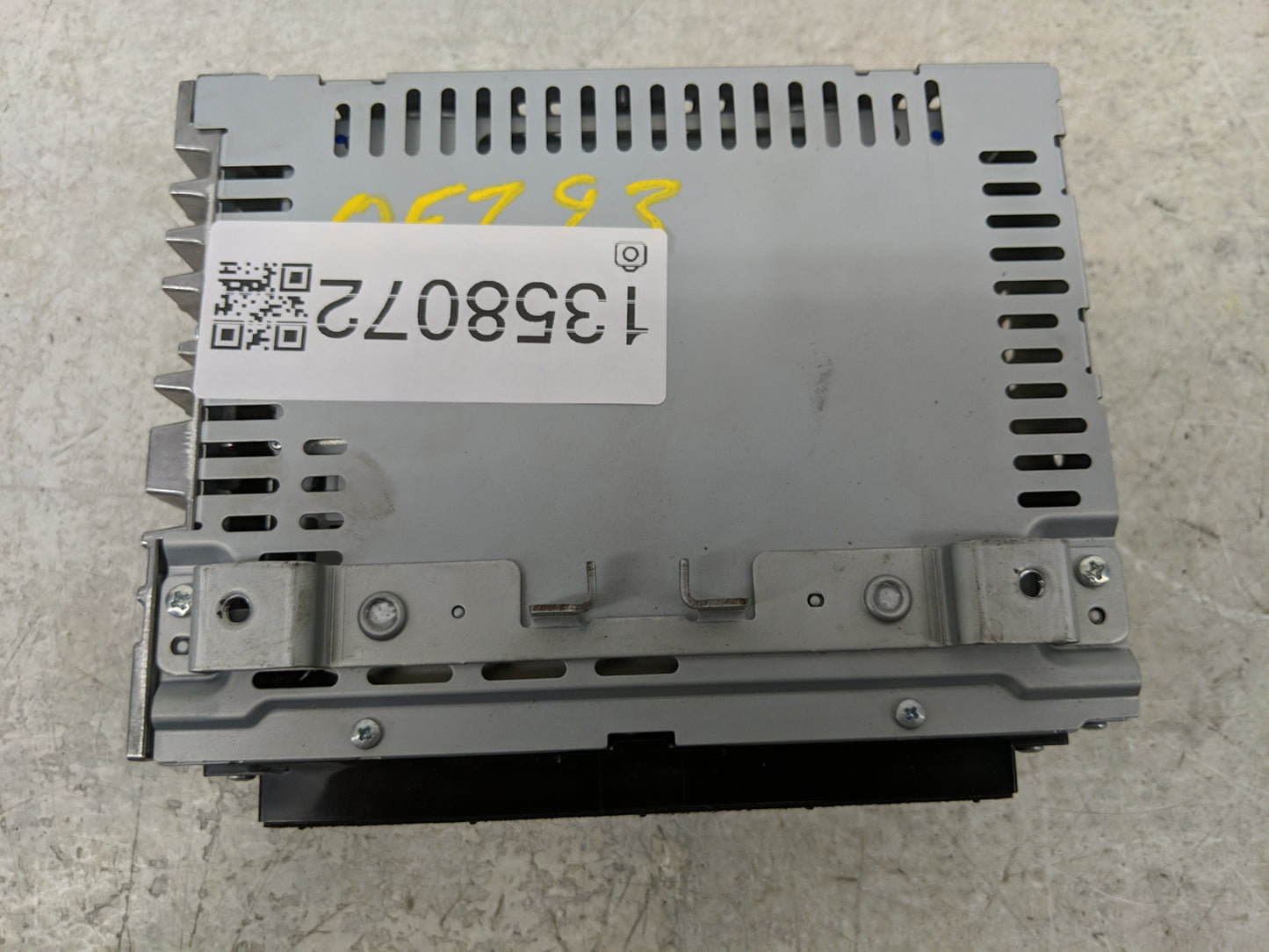 2013-2015 Ford Escape Radio AM FM Cd Player Receiver Replacement P/N:CJ5T-19C107-BH Fits Fits 2013 2014 2015 OEM Used Auto P