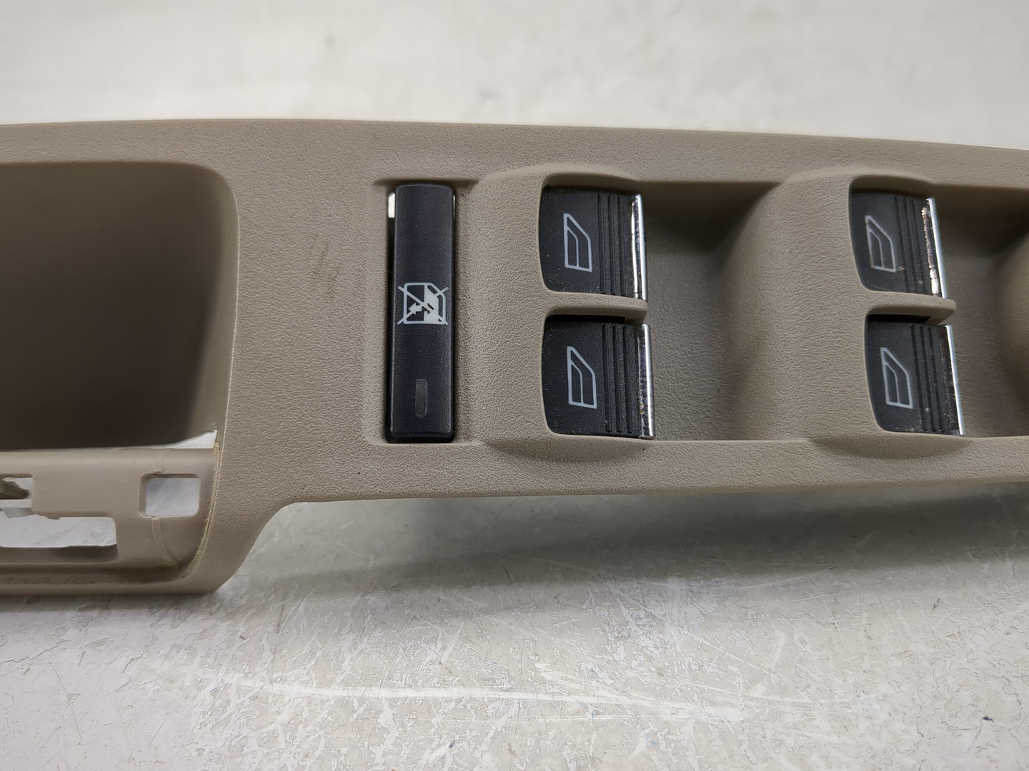 2013-2019 Ford Escape Master Power Window Switch Replacement Driver Side Left P/N:AM5T-14A132-AA Fits OEM Used Auto Parts - 