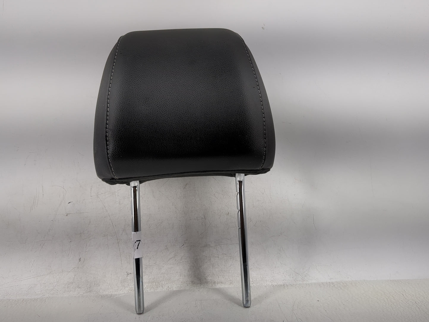 2013-2015 Ford Escape Headrest Head Rest Front Driver Passenger Seat Fits Fits 2013 2014 2015 OEM Used Auto Parts - Oemuseda