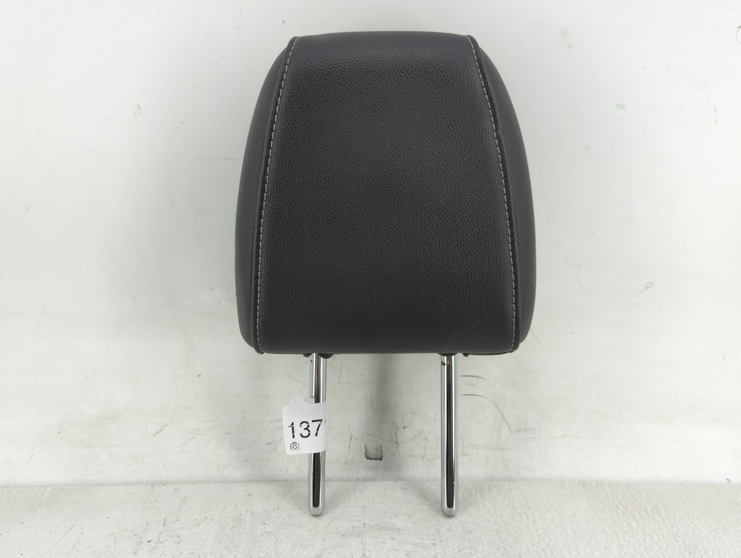2013-2015 Ford Escape Headrest Head Rest Front Driver Passenger Seat Fits Fits 2013 2014 2015 OEM Used Auto Parts - Oemuseda