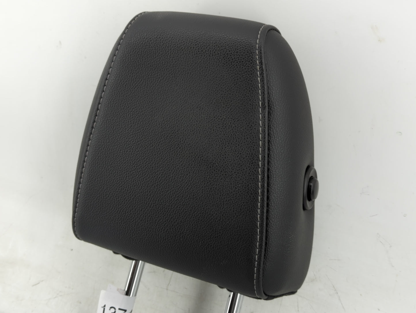 2013-2015 Ford Escape Headrest Head Rest Front Driver Passenger Seat Fits Fits 2013 2014 2015 OEM Used Auto Parts - Oemuseda