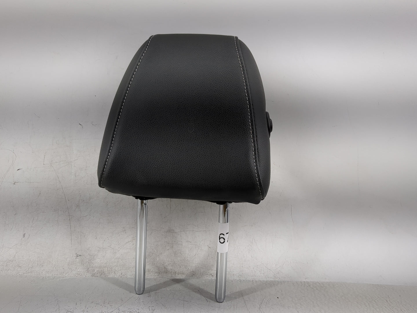2013-2015 Ford Escape Headrest Head Rest Rear Seat Fits Fits 2013 2014 2015 OEM Used Auto Parts - Oemusedautoparts1.com
