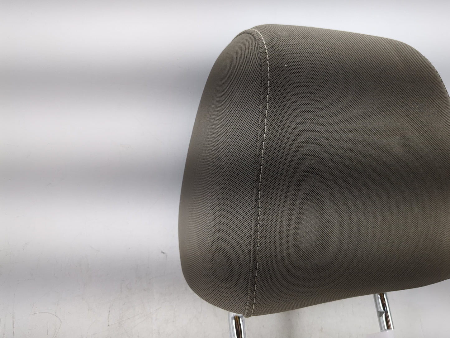 2013-2015 Ford Escape Headrest Head Rest Front Driver Passenger Seat - Oemusedautoparts1.com