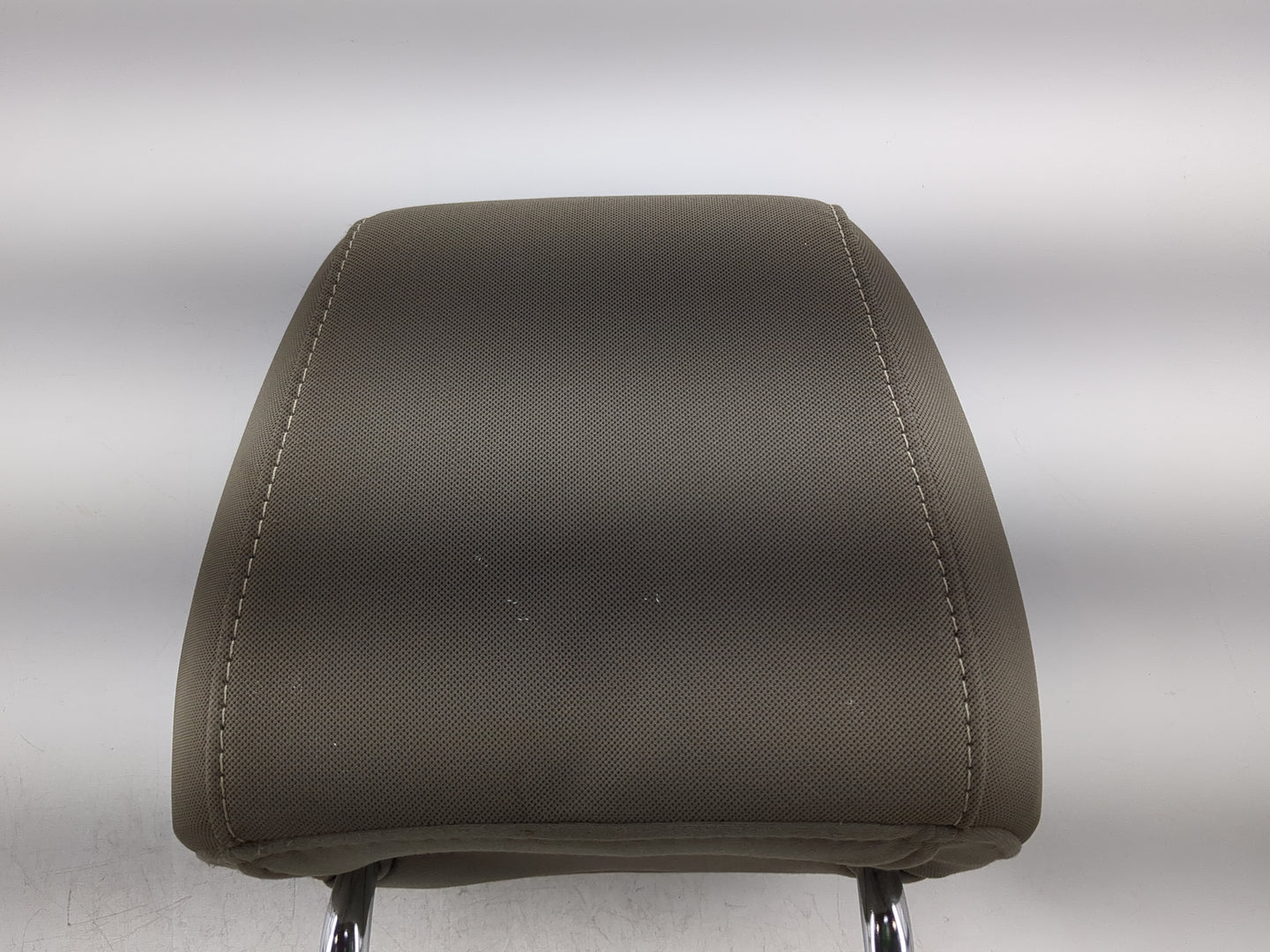 2013-2015 Ford Escape Headrest Head Rest Front Driver Passenger Seat - Oemusedautoparts1.com