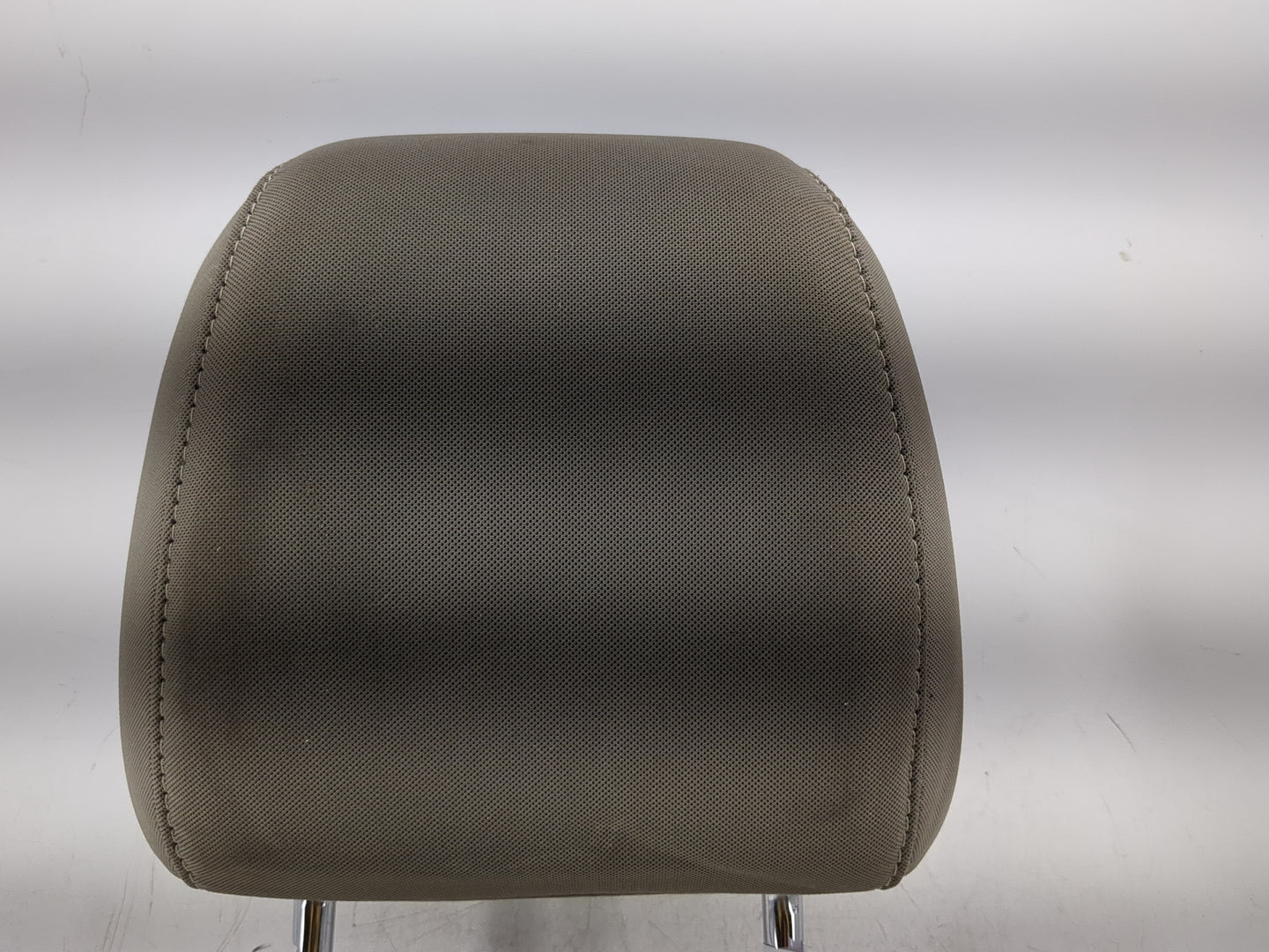 2013-2015 Ford Escape Headrest Head Rest Front Driver Passenger Seat Fits Fits 2013 2014 2015 OEM Used Auto Parts - Oemuseda