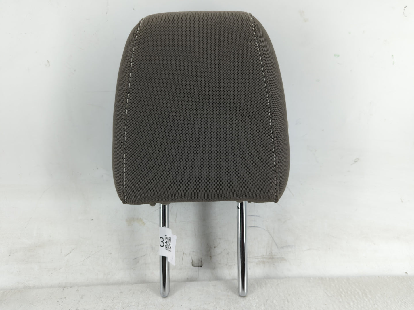 2013-2015 Ford Escape Headrest Head Rest Rear Seat Fits Fits 2013 2014 2015 OEM Used Auto Parts - Oemusedautoparts1.com
