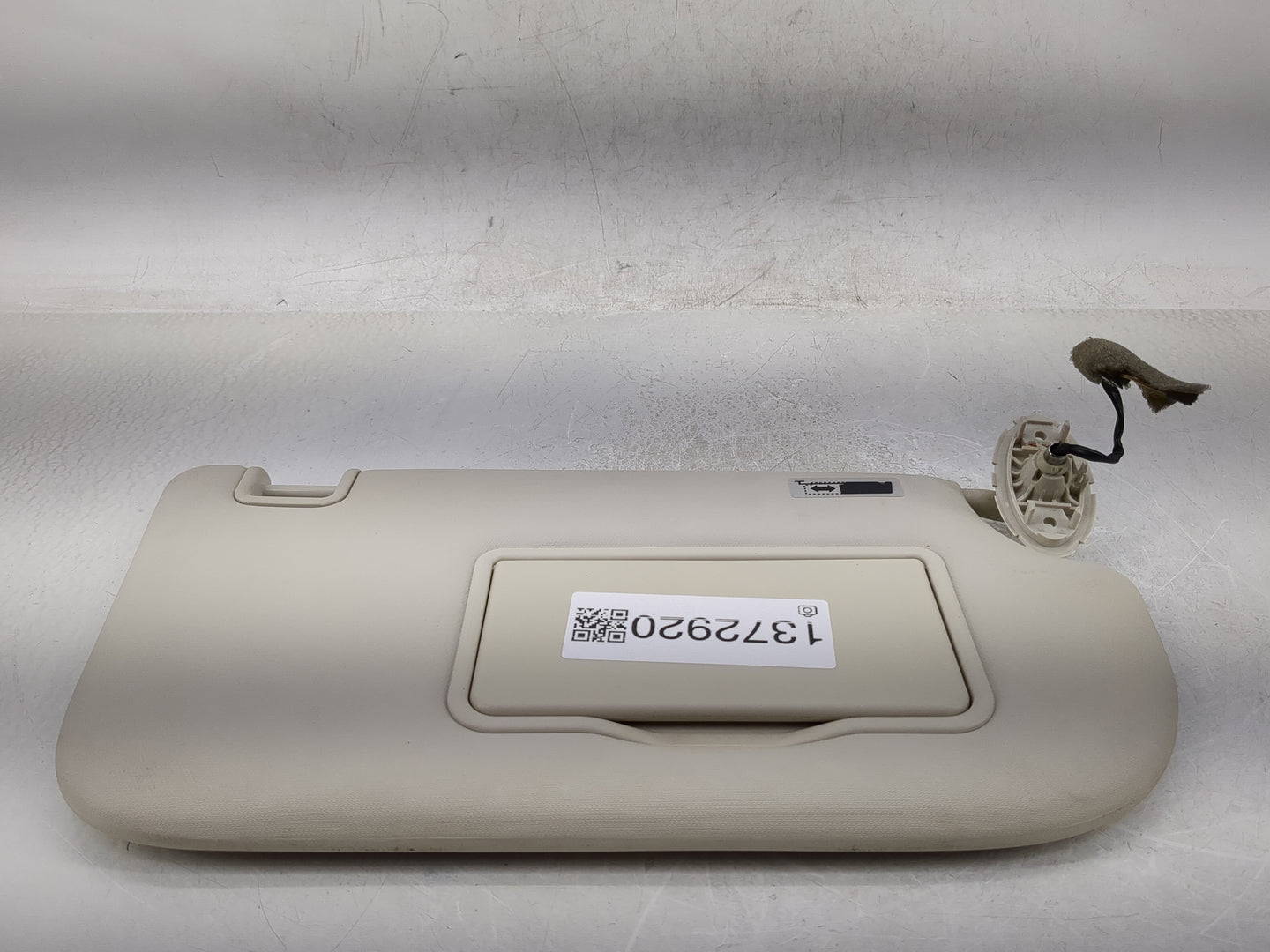 2013-2019 Ford Escape Sun Visor Shade Replacement Passenger Right Mirror Fits Fits 2013 2014 2015 2016 2017 2018 2019 OEM Us