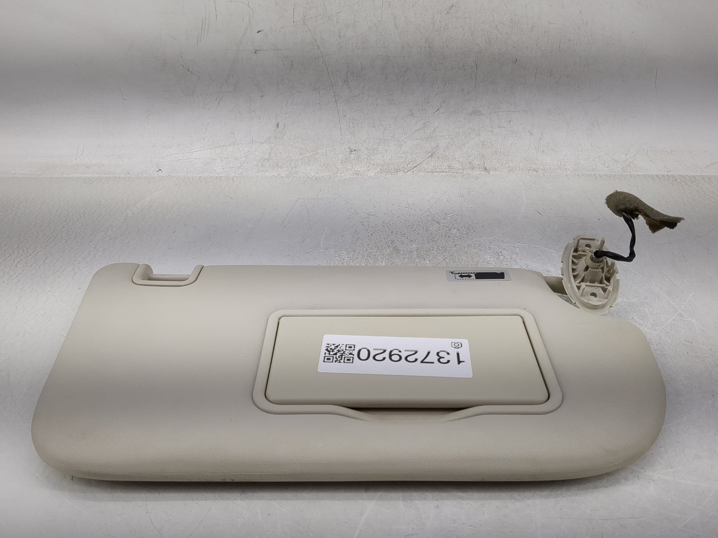2013-2019 Ford Escape Sun Visor Shade Replacement Passenger Right Mirror Fits Fits 2013 2014 2015 2016 2017 2018 2019 OEM Us