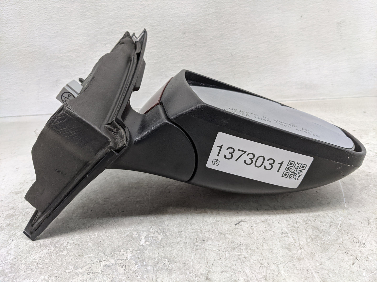 2013-2016 Ford Escape Passenger Side View Mirror - Right Door Mirror OEM Used - Oemusedautoparts1.com