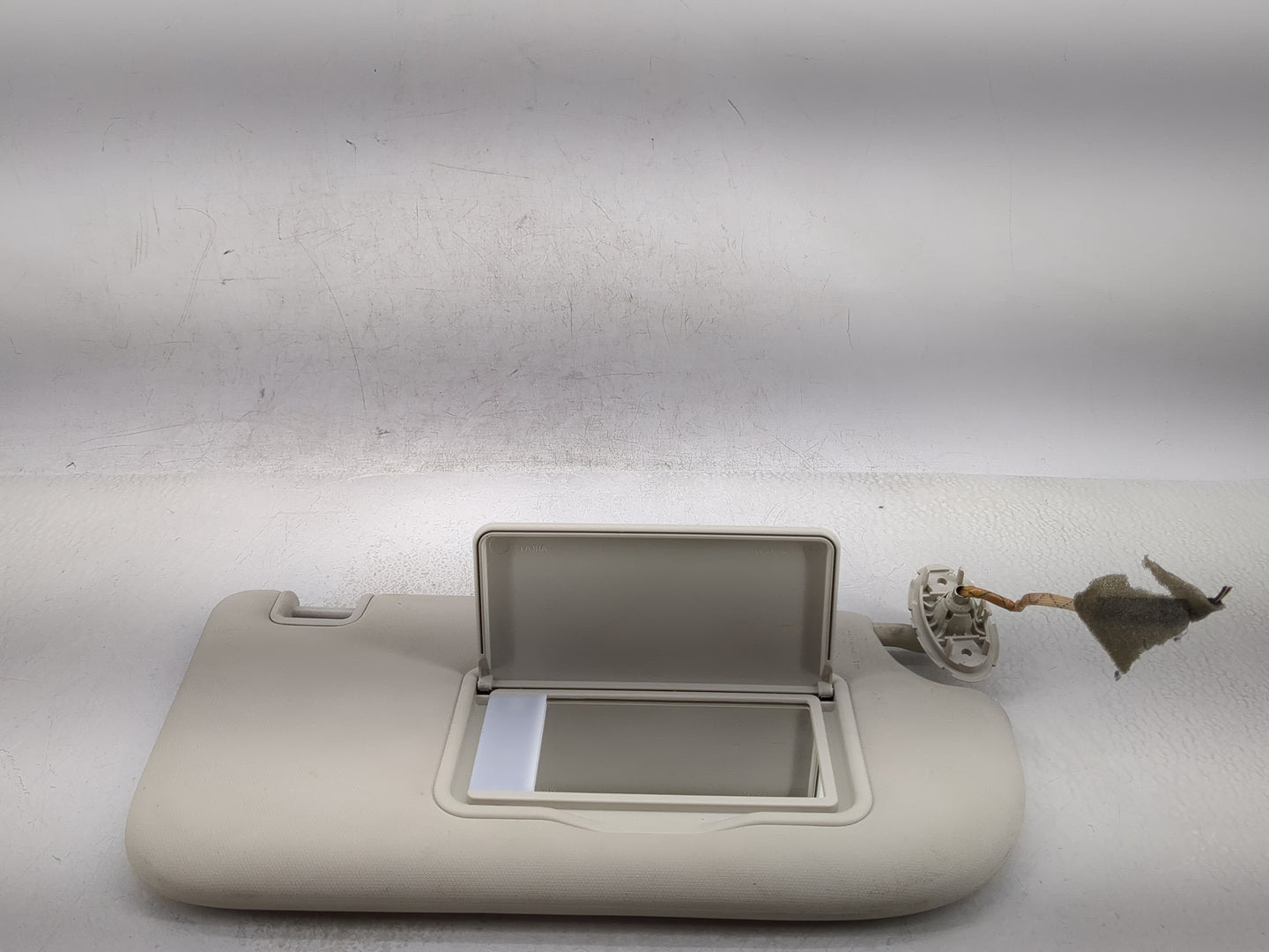 2013-2019 Ford Escape Sun Visor Shade Replacement Passenger Right Mirror Fits Fits 2013 2014 2015 2016 2017 2018 2019 OEM Us