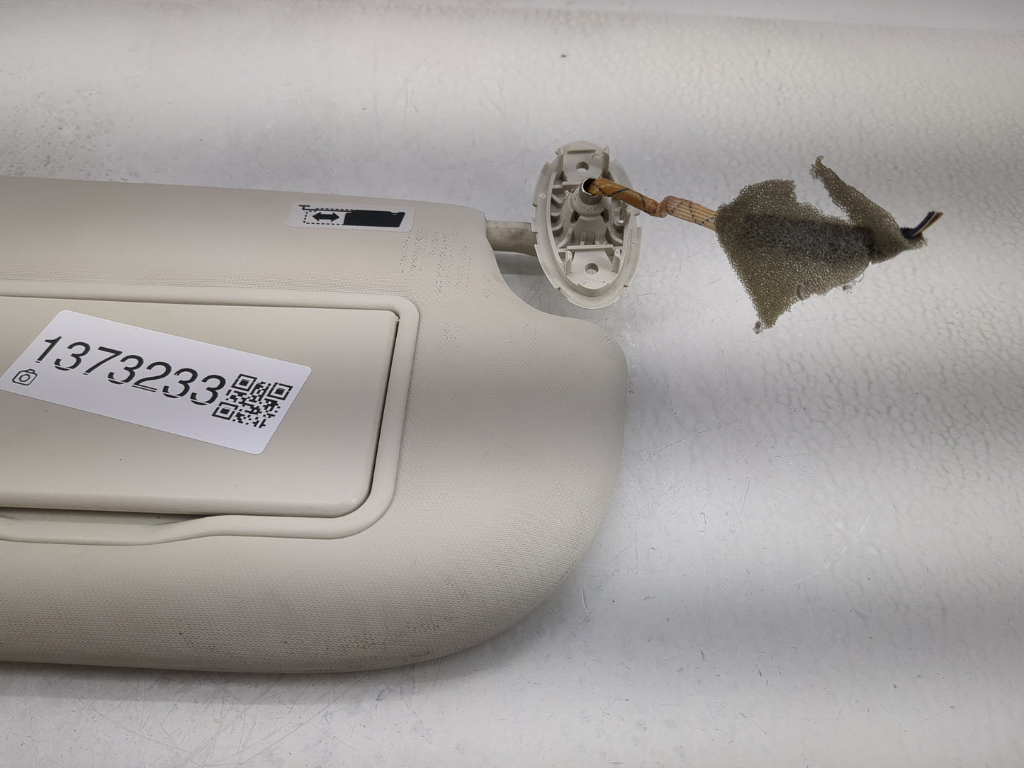 2013-2019 Ford Escape Sun Visor Shade Replacement Passenger Right Mirror Fits Fits 2013 2014 2015 2016 2017 2018 2019 OEM Us