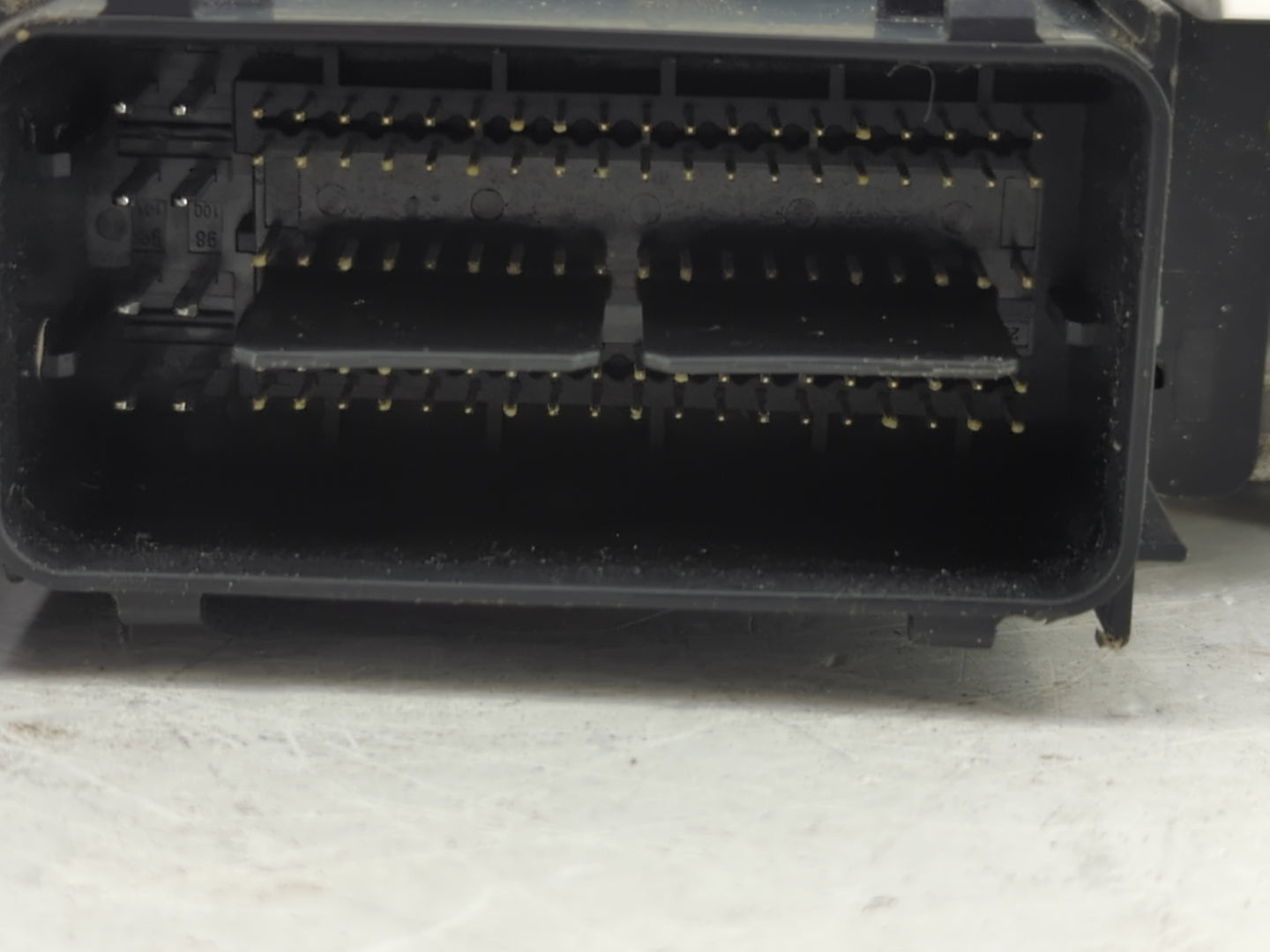 2013-2016 Ford Escape PCM Engine Control Computer ECU ECM PCU OEM P/N:EJ5A-12A650-TB Fits Fits 2013 2014 2015 2016 OEM Used 