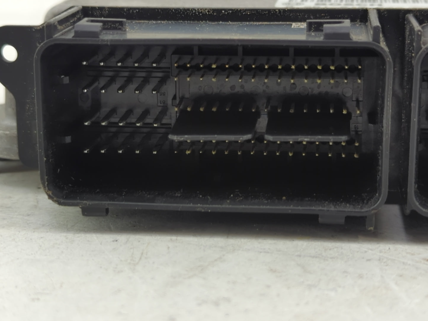 2013-2016 Ford Escape PCM Engine Control Computer ECU ECM PCU OEM P/N:EJ5A-12A650-TB Fits Fits 2013 2014 2015 2016 OEM Used 