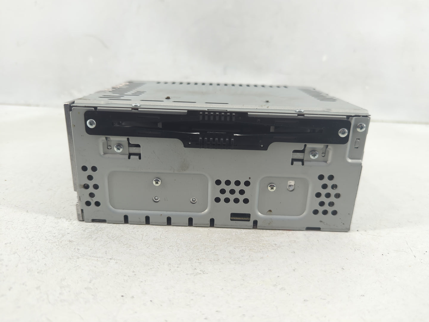 2013-2015 Ford Escape Radio AM FM Cd Player Receiver Replacement Fits Fits 2013 2014 2015 OEM Used Auto Parts - Oemusedautop
