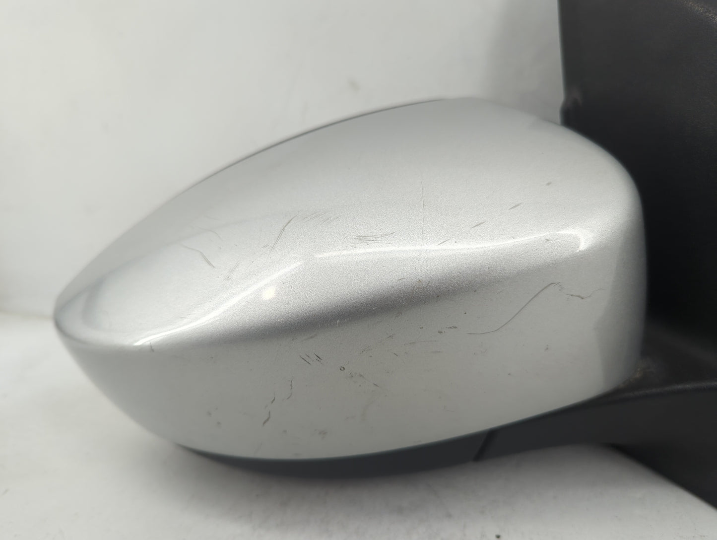 2013-2016 Ford Escape Passenger Side View Mirror - Right Door Mirror OEM Used - Oemusedautoparts1.com