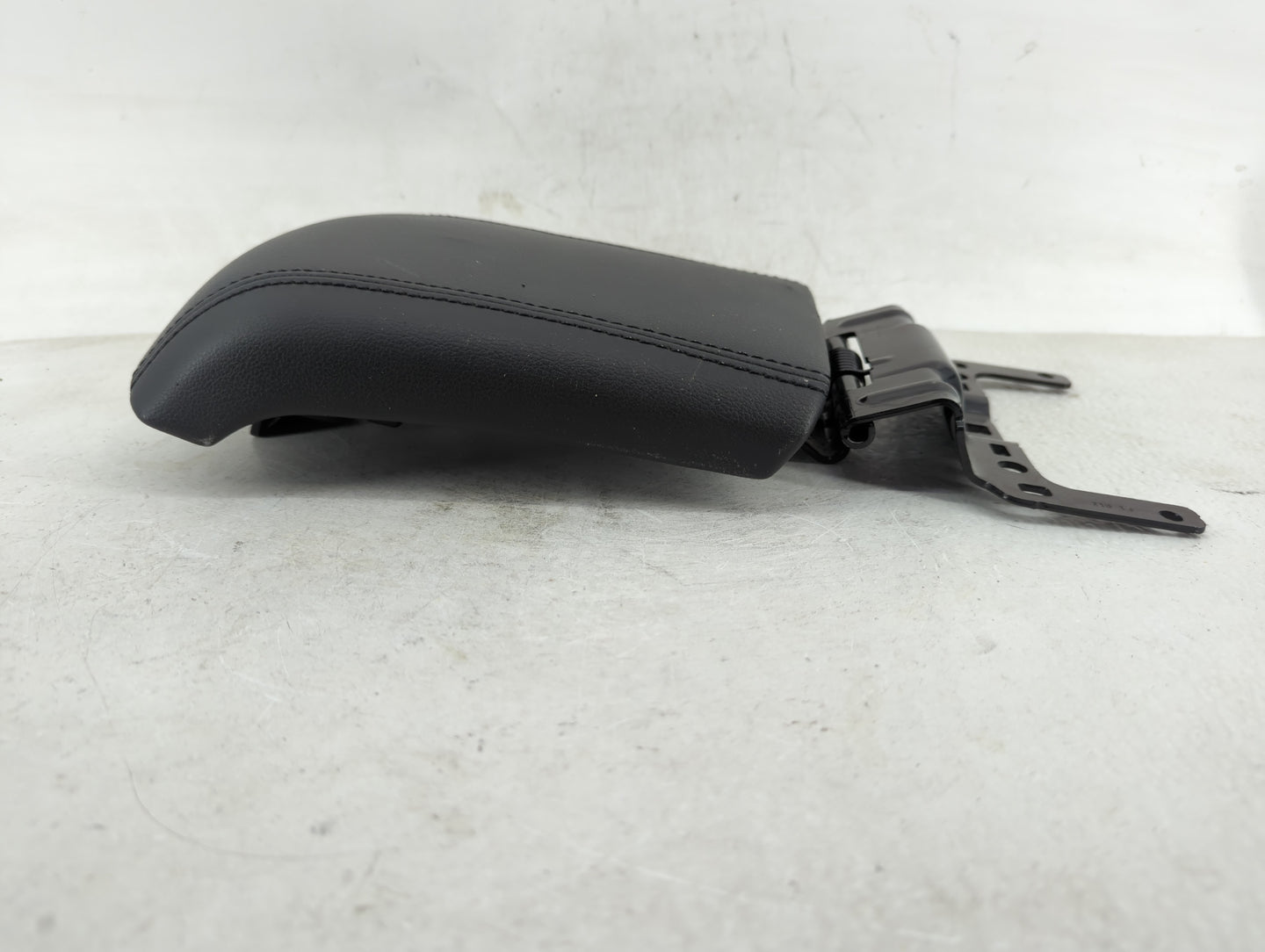 2014 Ford Escape Center Console Armrest Cover Lid Fits OEM Used Auto Parts - Oemusedautoparts1.com