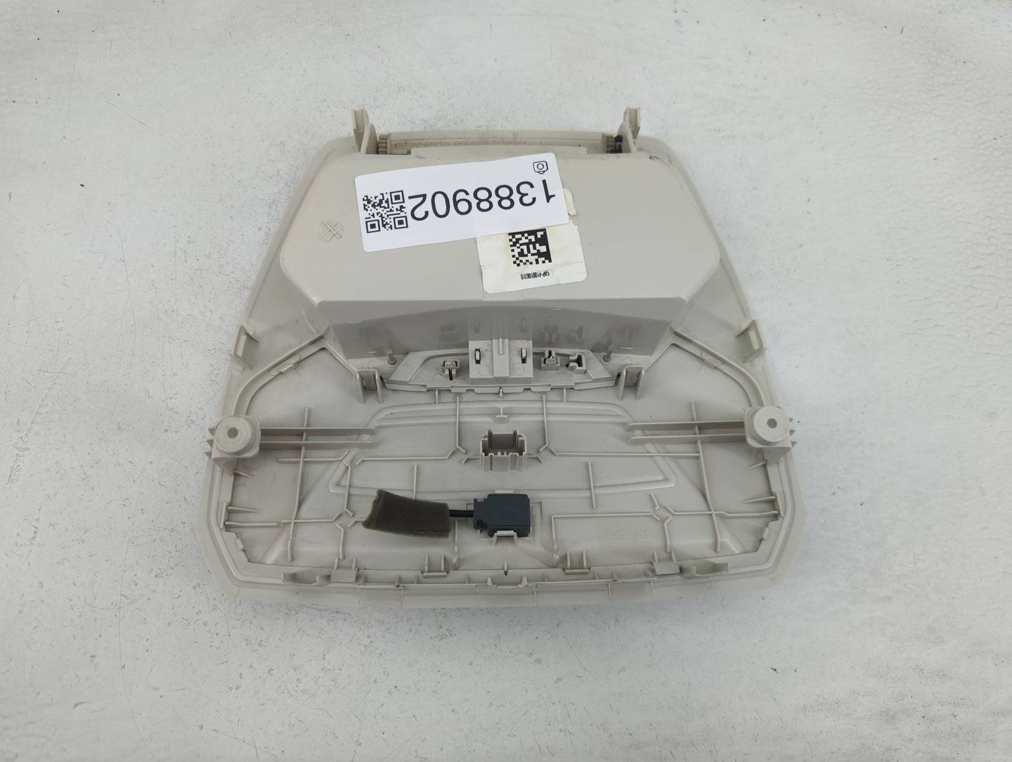2014 Ford Escape Overhead Roof Console - Oemusedautoparts1.com