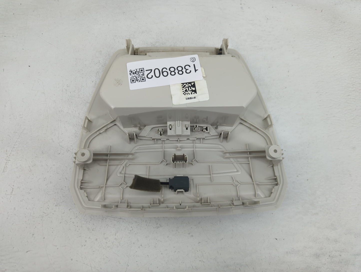2014 Ford Escape Overhead Roof Console - Oemusedautoparts1.com