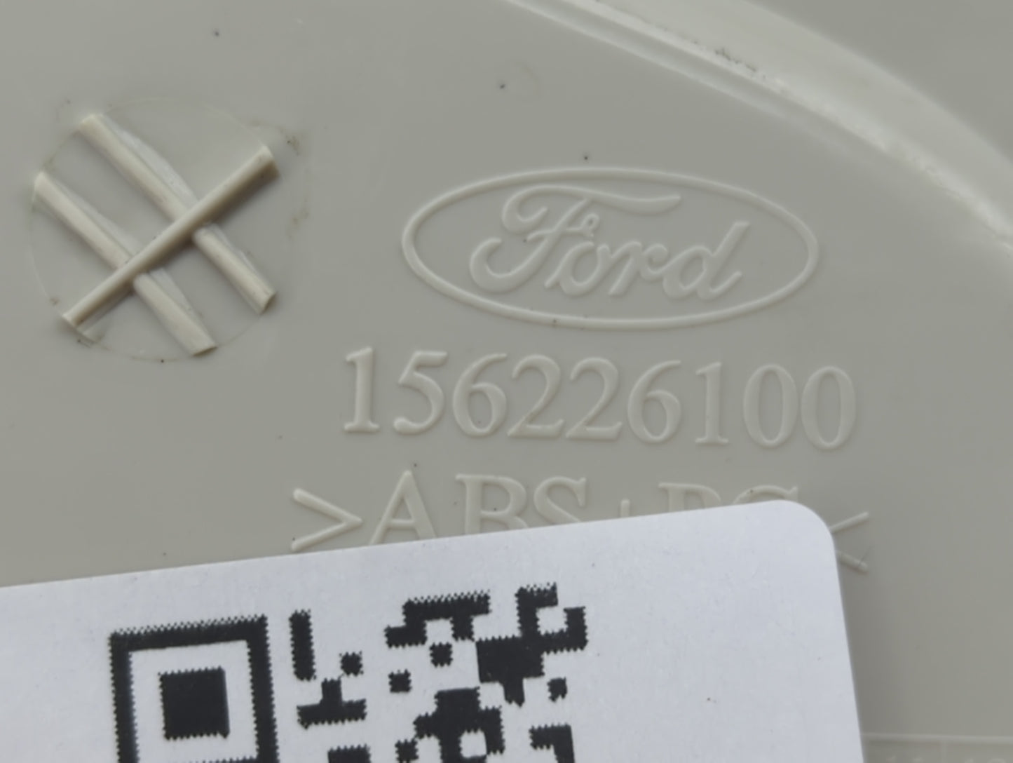 2014 Ford Escape Overhead Roof Console - Oemusedautoparts1.com