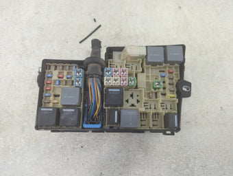 compare product 2013-2016 Ford Escape Fusebox Fuse Box Panel Relay Module P/N:AV6T-14A142-AB Fits Fits 2013 2014 2015 2016 OEM Used Auto Parts