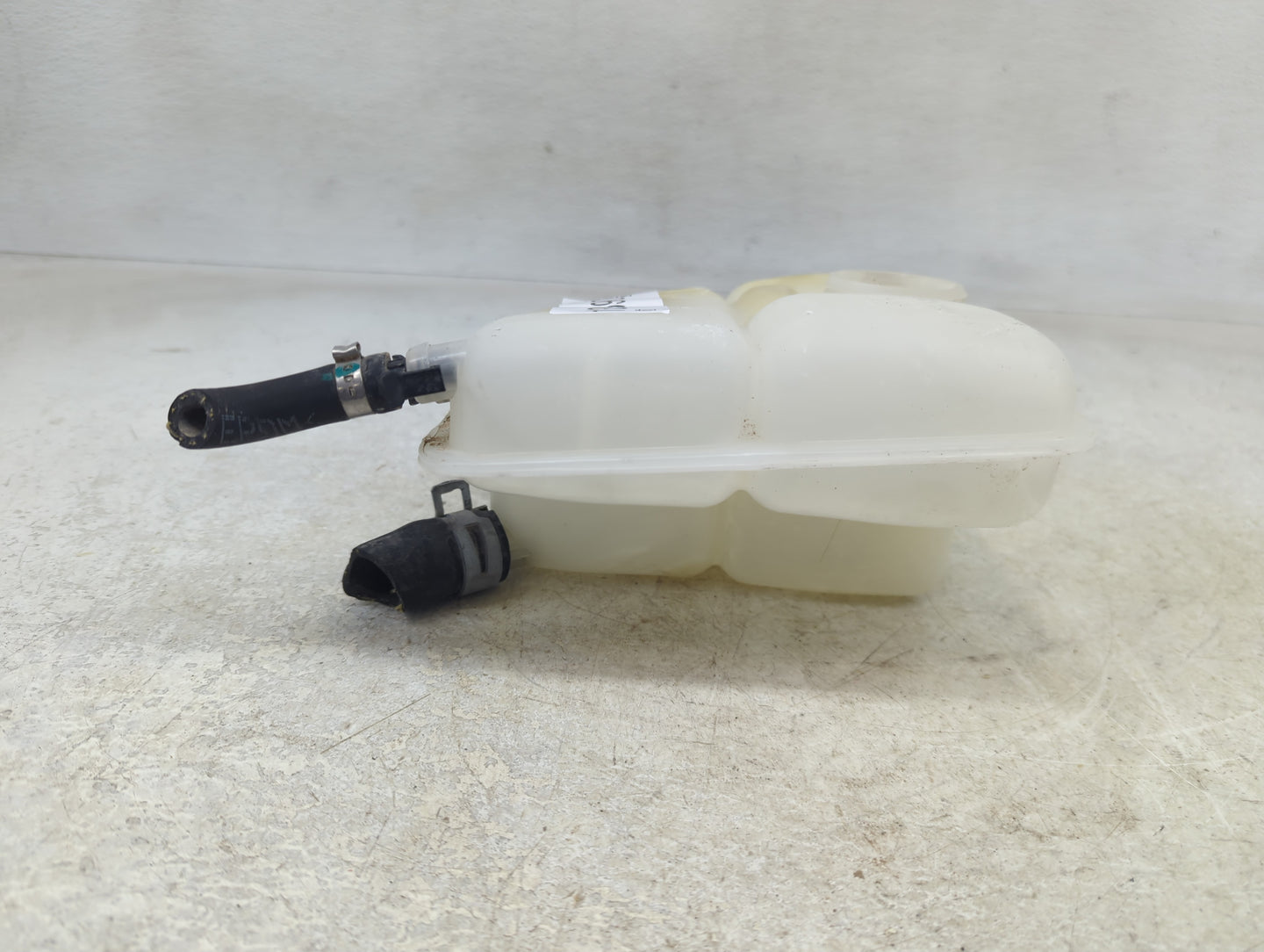 2013-2016 Ford Escape Radiator Coolant Overflow Expansion Tank Bottle 1390590 - Oemusedautoparts1.com