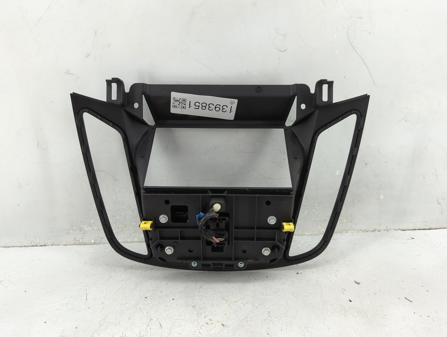 2013-2016 Ford Escape Radio Control Panel - Oemusedautoparts1.com