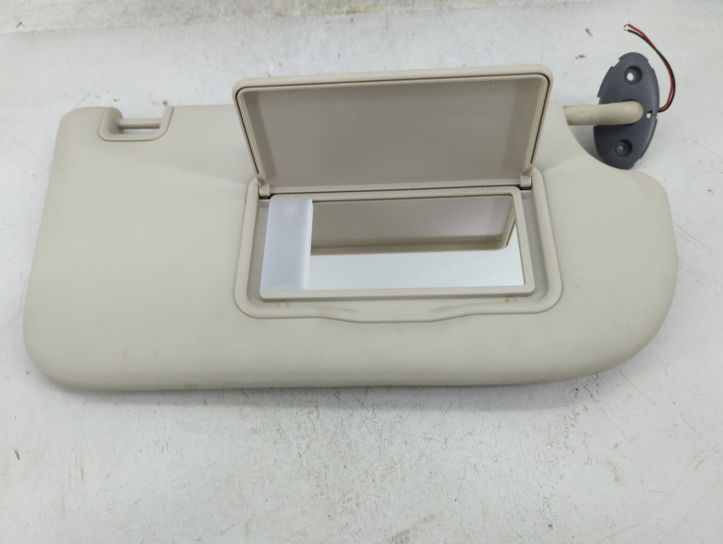 2013-2019 Ford Escape Sun Visor Shade Replacement Passenger Right Mirror Fits Fits 2013 2014 2015 2016 2017 2018 2019 OEM Us