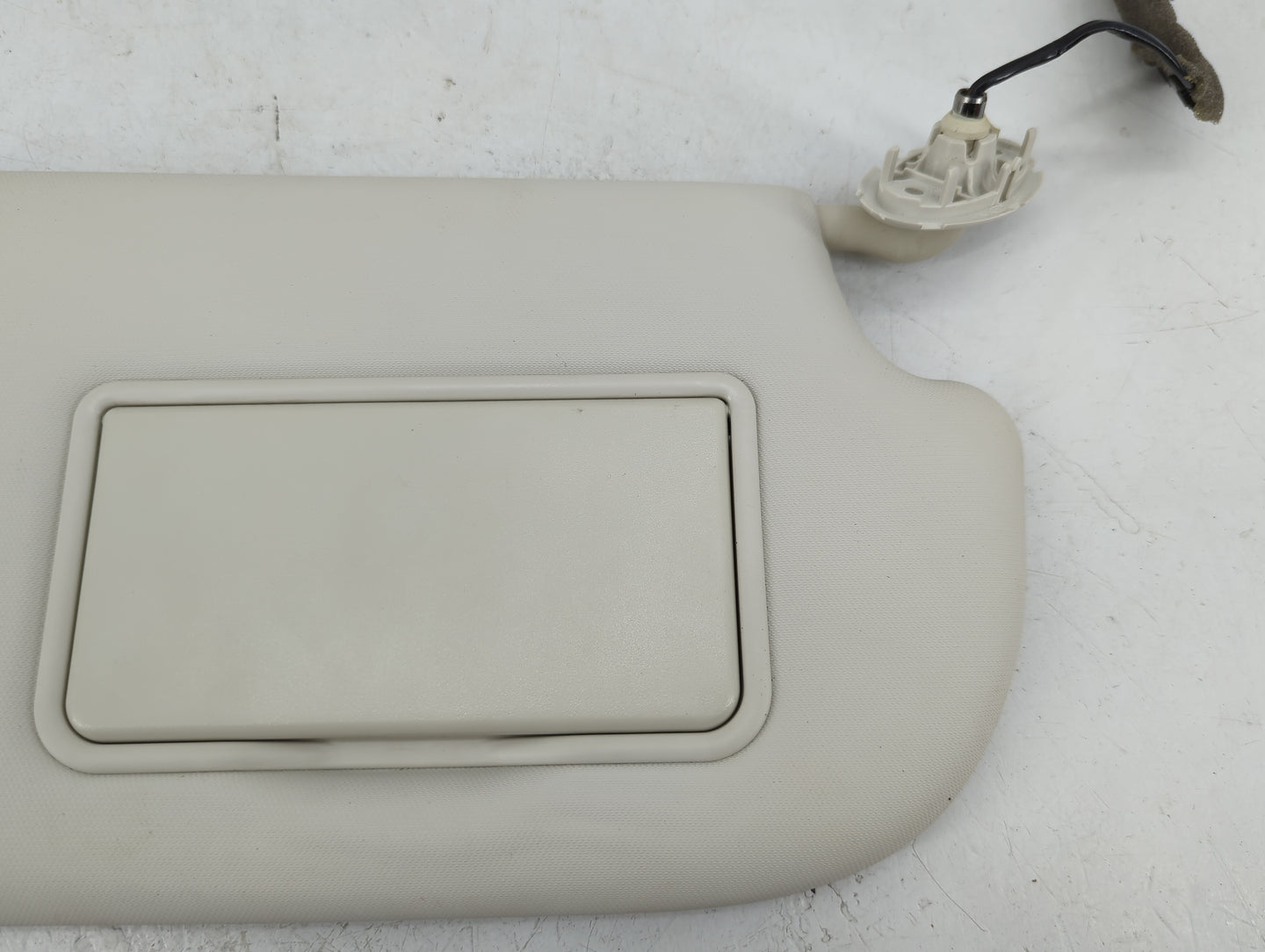 2013-2019 Ford Escape Sun Visor Shade Replacement Passenger Right Mirror Fits Fits 2013 2014 2015 2016 2017 2018 2019 OEM Us