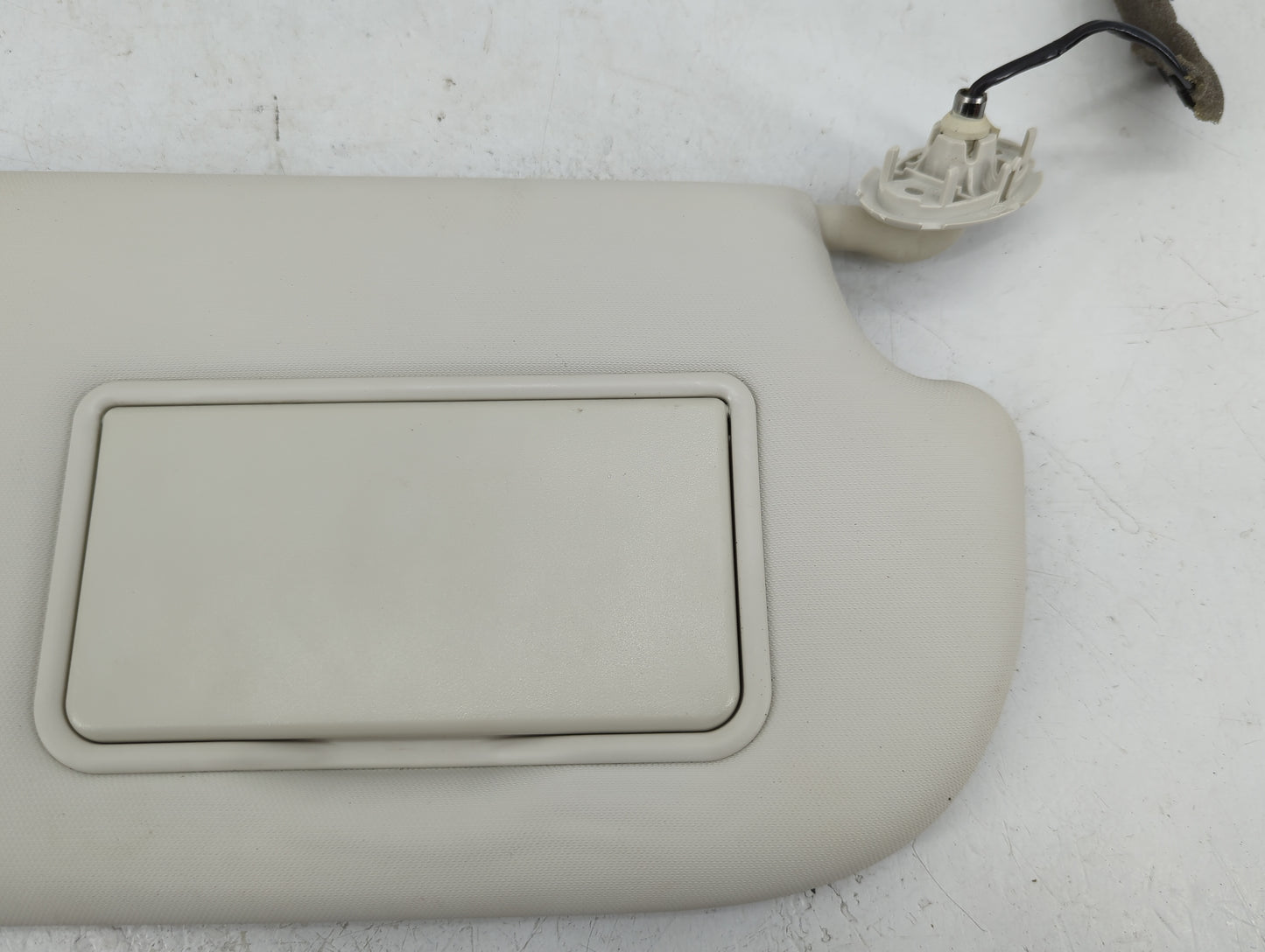 2013-2019 Ford Escape Sun Visor Shade Replacement Passenger Right Mirror Fits Fits 2013 2014 2015 2016 2017 2018 2019 OEM Us