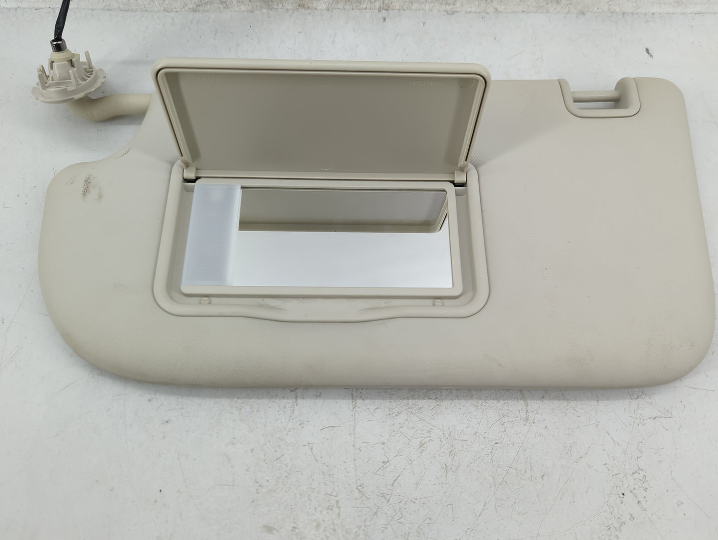 2013-2019 Ford Escape Sun Visor Shade Replacement Driver Left Mirror Fits Fits 2013 2014 2015 2016 2017 2018 2019 OEM Used A