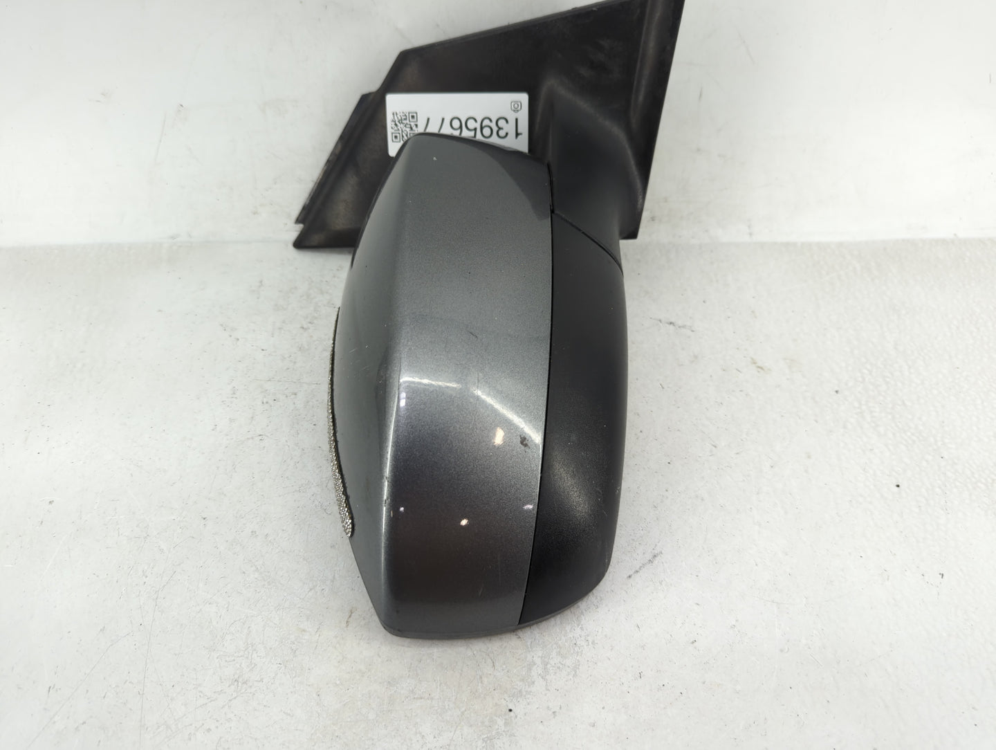 2014-2016 Ford Escape Passenger Side View Mirror - Right Door Mirror OEM Used - Oemusedautoparts1.com
