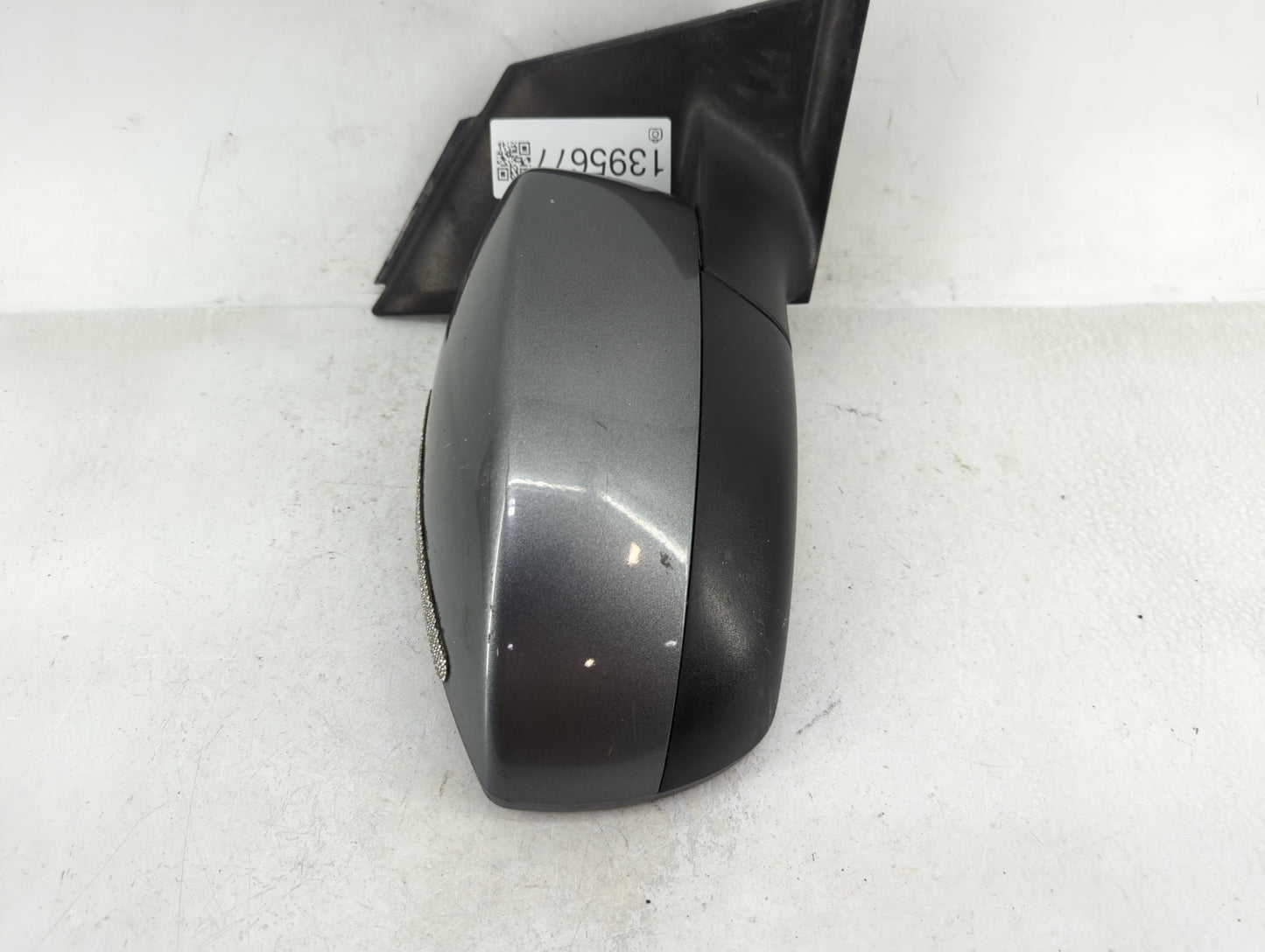 2014-2016 Ford Escape Passenger Side View Mirror - Right Door Mirror OEM Used - Oemusedautoparts1.com