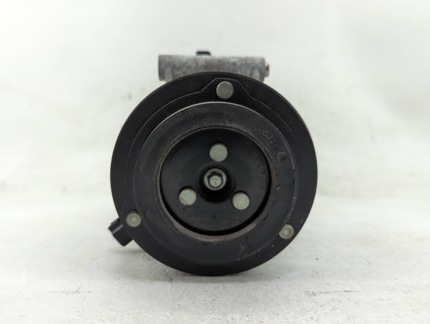 2013-2016 Ford Escape Air Conditioning A/c Ac Compressor Oem - Oemusedautoparts1.com