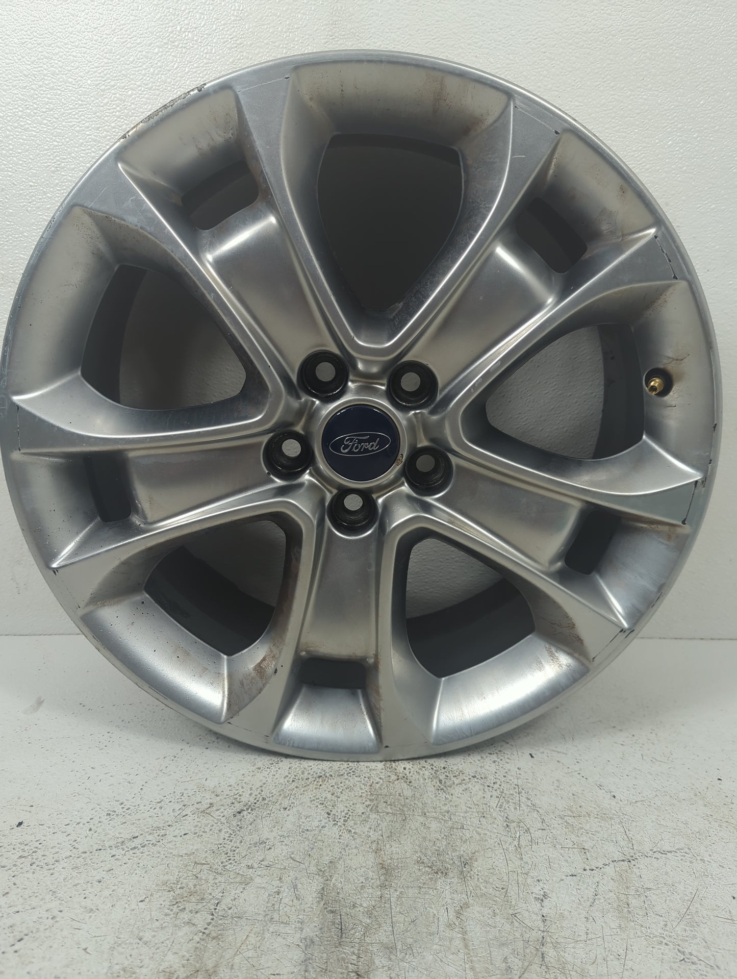 2014 Ford Escape Oem Wheel Rim 1397358 - Oemusedautoparts1.com