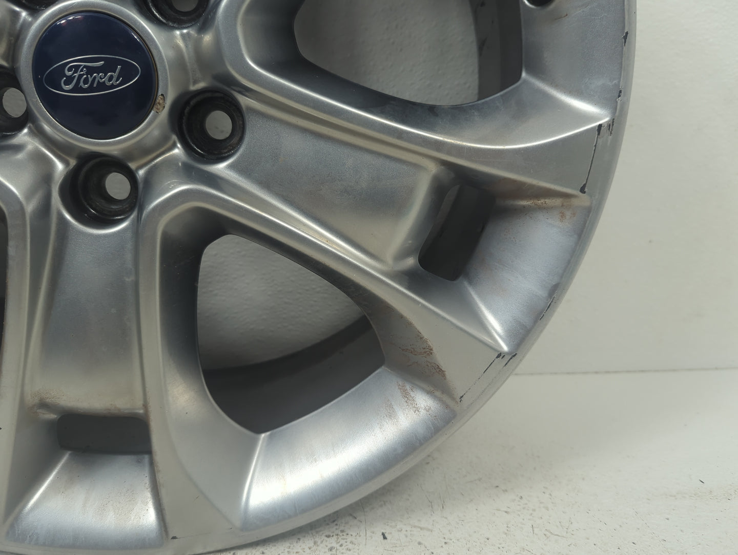 2014 Ford Escape Oem Wheel Rim 1397358 - Oemusedautoparts1.com