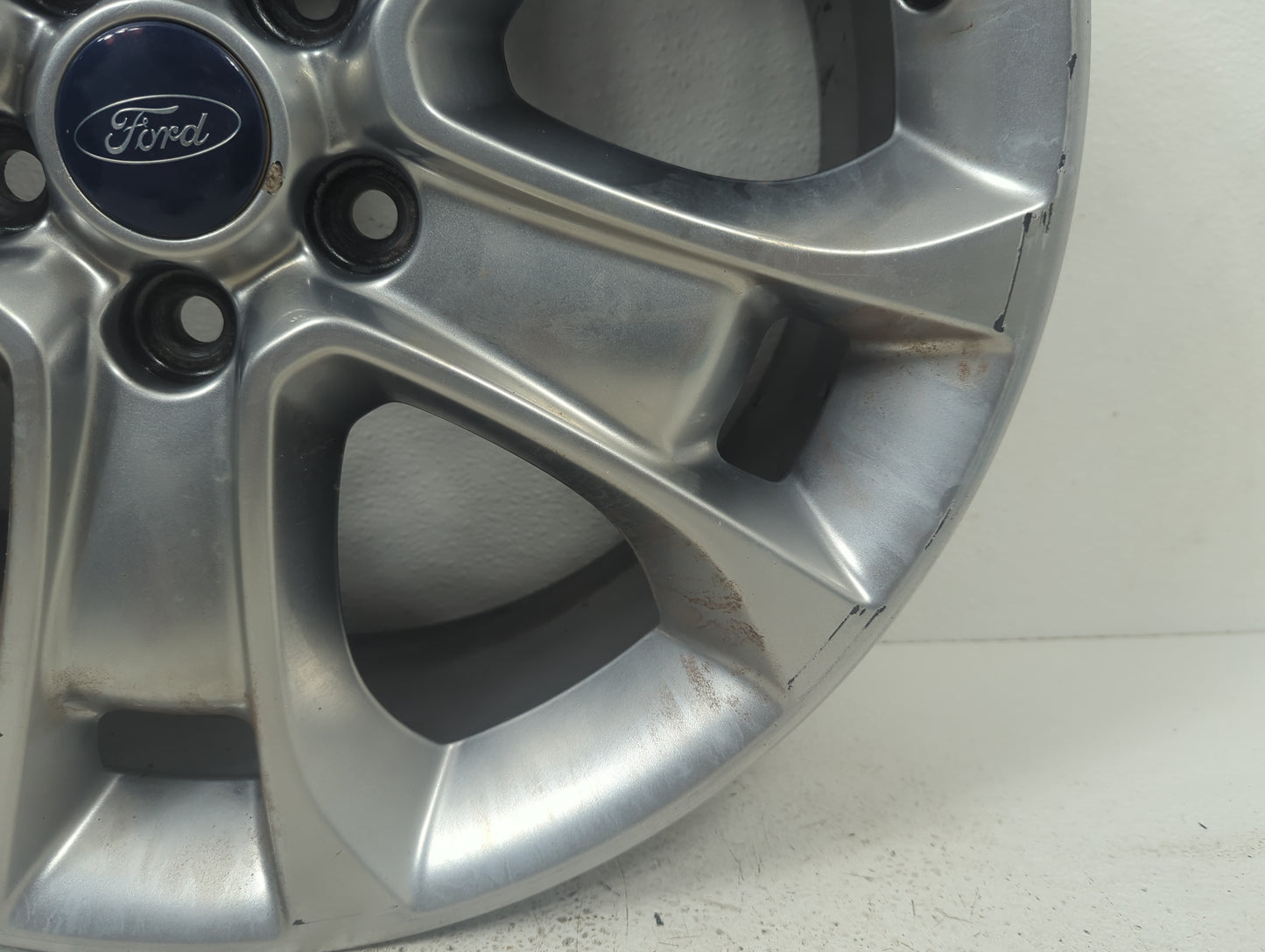 2014 Ford Escape Oem Wheel Rim 1397358 - Oemusedautoparts1.com