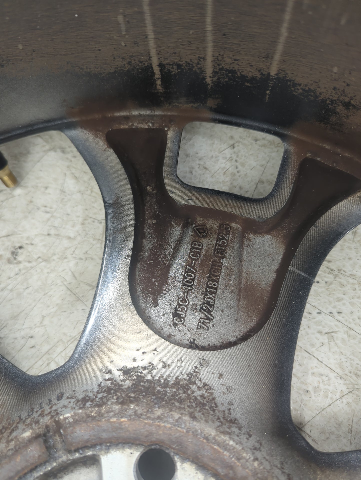 2014 Ford Escape Oem Wheel Rim 1397358 - Oemusedautoparts1.com