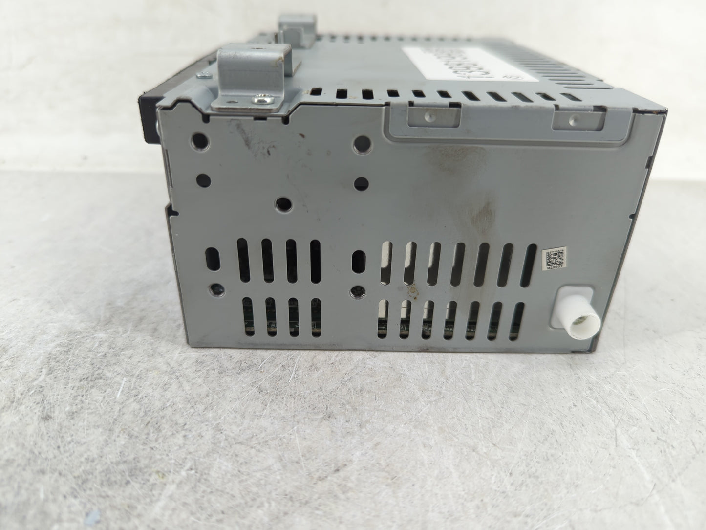 2013-2015 Ford Escape Radio AM FM Cd Player Receiver Replacement P/N:CJ5T-19C107-BH Fits Fits 2013 2014 2015 OEM Used Auto P