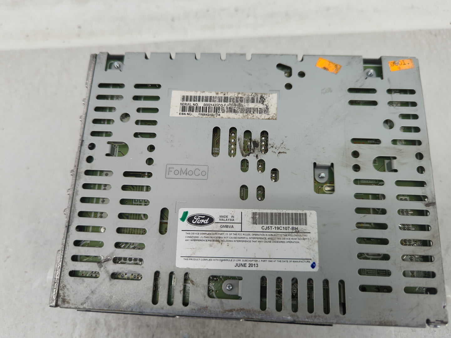 2013-2015 Ford Escape Radio AM FM Cd Player Receiver Replacement P/N:CJ5T-19C107-BH Fits Fits 2013 2014 2015 OEM Used Auto P